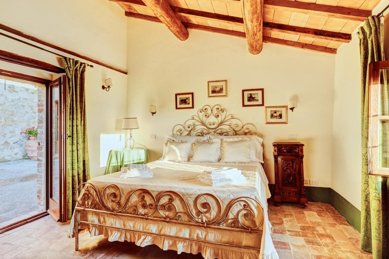 Villa Apparita ปีเอนซา ภายนอก รูปภาพ